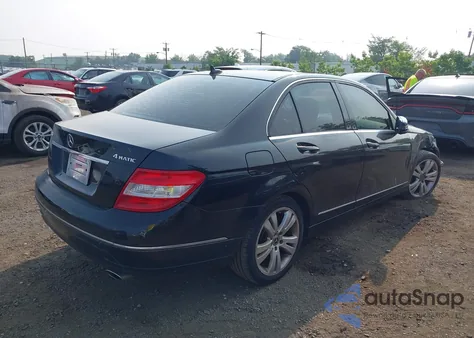 2010 Mercedes-Benz C 300 Luxury 4Matic/Sport 4Matic from USA, damaged, VIN WDDGF8BB9AF423576